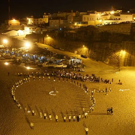 House - Centre Of The Village *