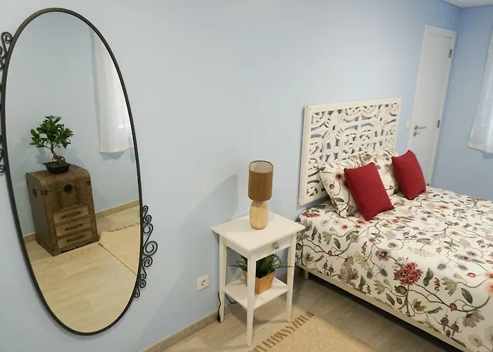 House - Centre Of The Village Апартаменты